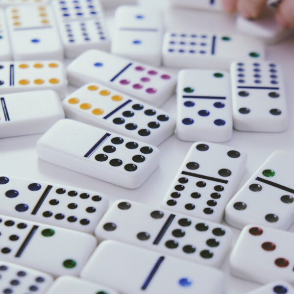 Dominoes Game